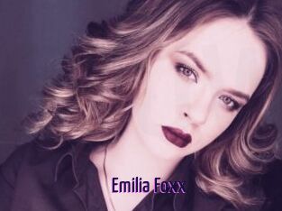 Emilia_Foxx