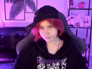 Julliamoore