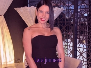 Lara_jonness