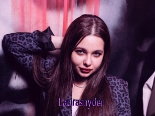 Laurasnyder
