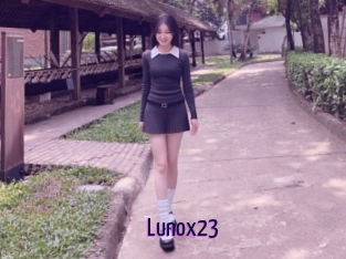 Lunox23