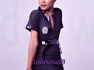 Lustyluxxe89