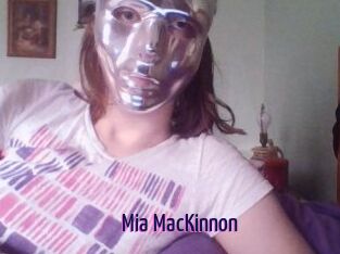 Mia_MacKinnon