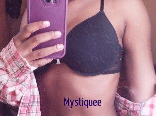 Mystiquee