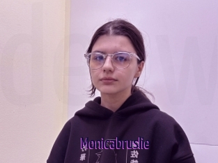 Monicabruslie