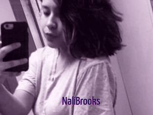 Nali_Brooks