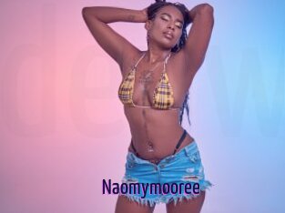 Naomymooree
