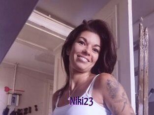 Niki23