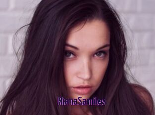 RianaSamiles